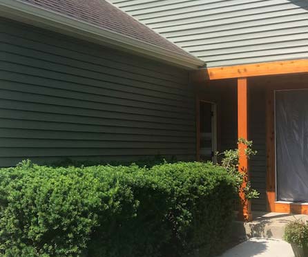 siding being replaced on a house